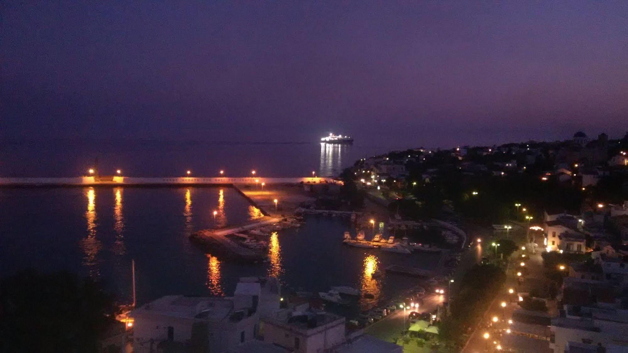 Hotel Kastro Ágios Kírykos Zewnętrze zdjęcie