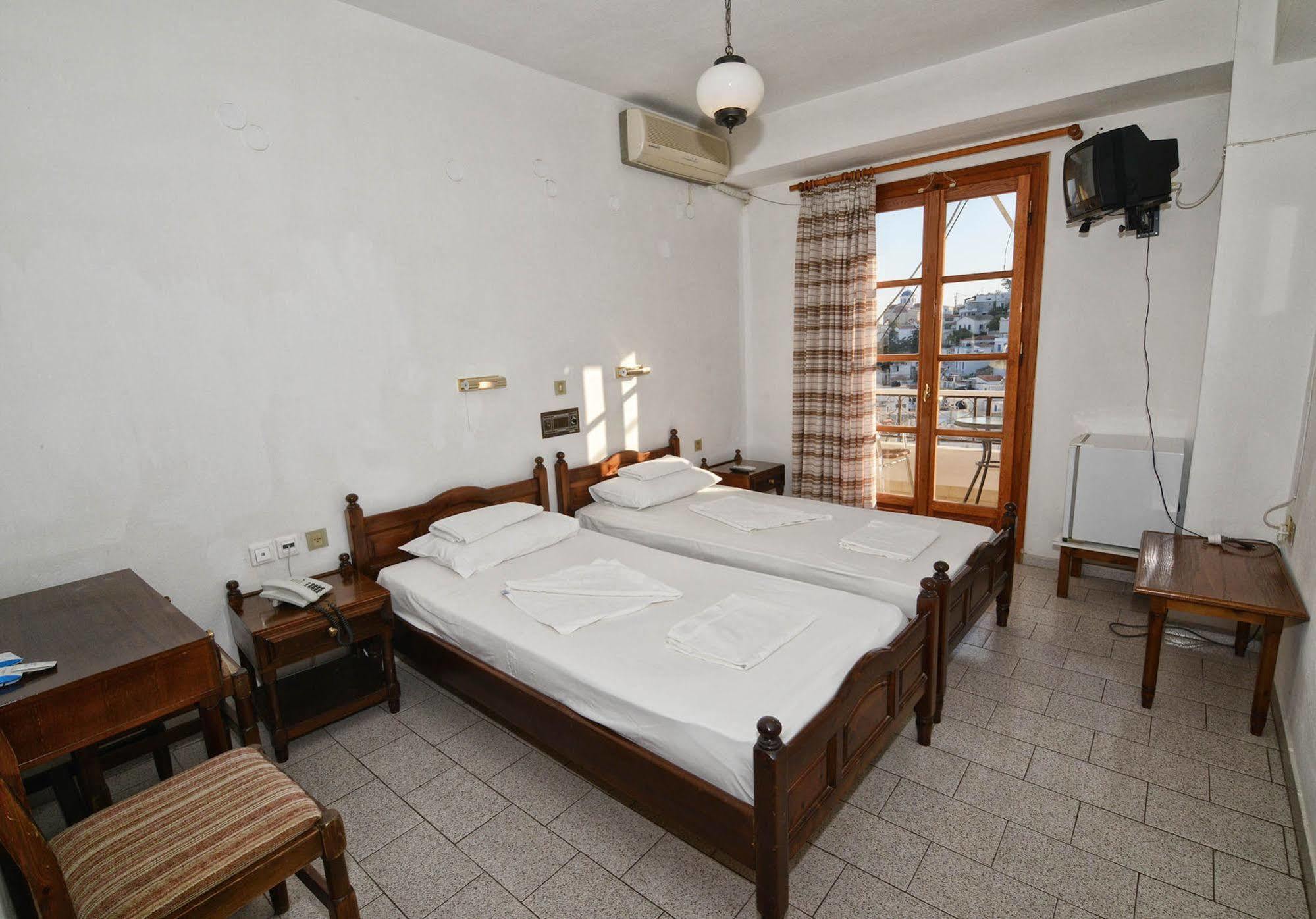Hotel Kastro Ágios Kírykos Zewnętrze zdjęcie