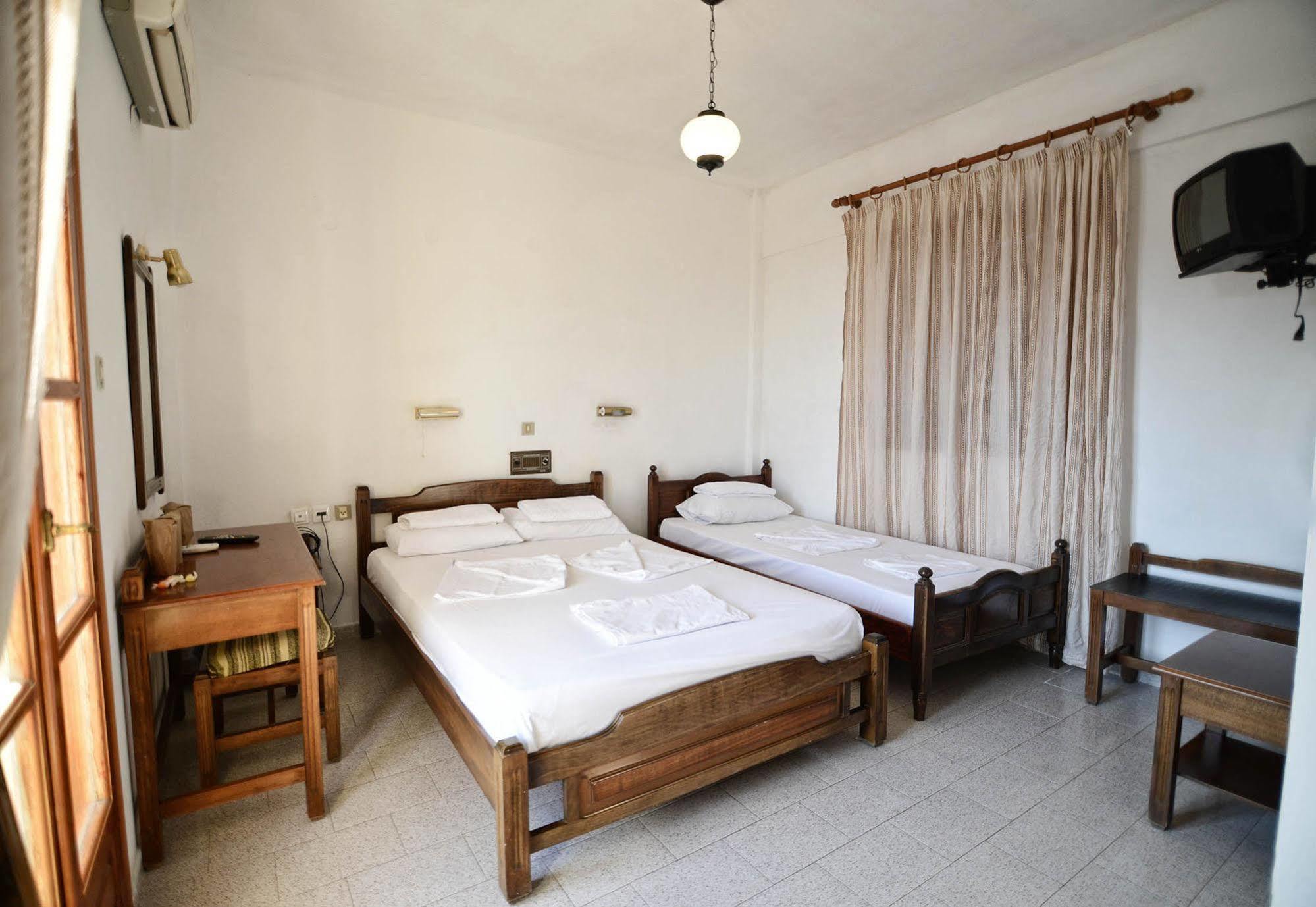 Hotel Kastro Ágios Kírykos Zewnętrze zdjęcie