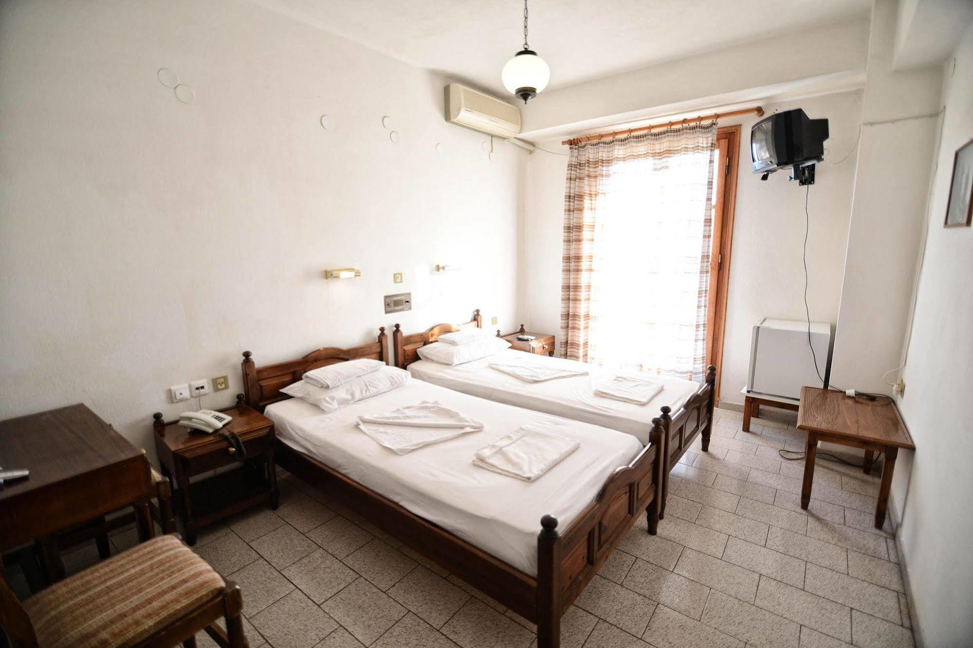 Hotel Kastro Ágios Kírykos Zewnętrze zdjęcie