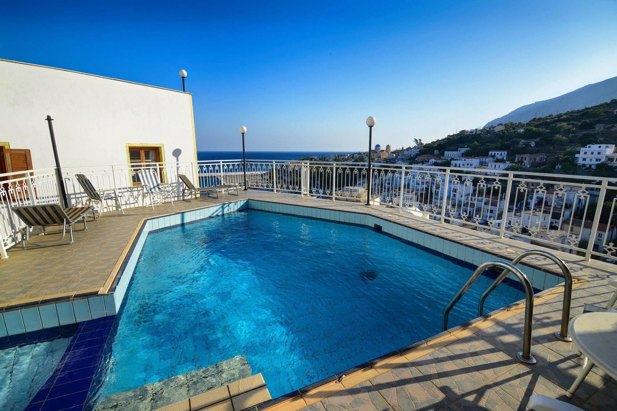 Hotel Kastro Ágios Kírykos Zewnętrze zdjęcie